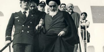 12 ی ڕێبەندان؛ ڕۆژە لەبیرنەکراوەکەی مێژووی هاوچەرخی ئێران