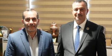 پارێزگارانی کرماشان و سلێمانی جەخت لە سەر پەرەپێدانی هاوکارییەکان دەکەنەوە