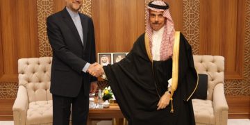 وەزیرانی دەرەوەی ئێران و سعوودیە لە سەر دۆخی غەززە کۆبوونەوە