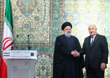 ئایەتوڵڵا ڕەئیسی: ئێران و جەزائیر پەرە بە پەیوەندییە سیاسی، ئابوری و بازرگانییەکانی نێوانیان دەدەن