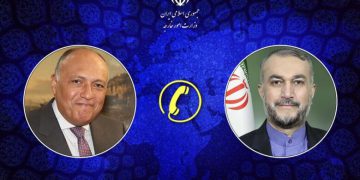وەزیرانی دەرەوەی ئێران و میسر دۆخی ناوچەکەیان تاوتوێ کرد