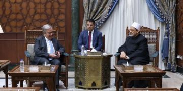 شێخی ئەزهەر: کاردانەوەی نێودەوڵەتی لە بەرامبەر کۆمەڵکوژی زایۆنیستەکان لە غەززە، مایەی شەرمەزارییە