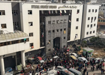 تاوانە ترسناکەکەی سوپای ڕژێمی زایۆنیستی لە غەززە؛ سەربازانی زایۆنیست دەستدرێژییان کردووەتە سەر ژنانی فەڵەستینی