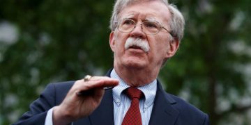 جۆن بۆڵتۆن: وەڵامی ئێران بۆ هێرشەکەی ئیسرائیل زۆر گرنگ دەبێت