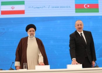 ئایەتوڵڵا ڕەئیسی: سنورەکان دەبێت خاڵی هیوا و دەرفەت و گەشەی پەیوەندییەکانی ئێران و ئازەربایجان بن