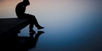 تەنیایی چ مەترسییەکی لە سەر تەندروستی مرۆڤ هەیە؟