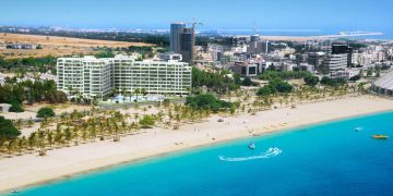 ئەوەی پێویستە لە سەر دوورگەی گەشتیاریی کیش بزانین