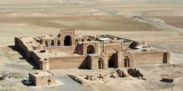 کاروانسەرای شەرەف لە خوراسان