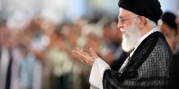 ڕێوڕەسمی بەڕێکردنی تەرمی پیرۆزی سەرۆک کۆماری شەهیدی ئێران بەڕێوەچوو