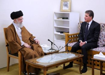 حەزرەتی ئایەتوڵڵا خامنەیی: کوردان لە ئێمەن و لە هەر گەلێکی دیکە پێکەوە نزیکترین