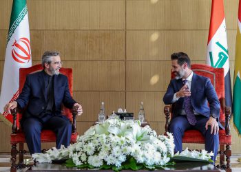 کۆبوونەوەی عەلی باقری و قوباد تاڵەبانی لە شاری سلێمانی