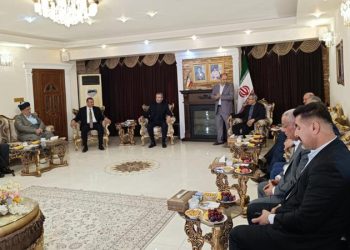 وەزیری دەرەوەی ئێران لە گەڵ چەندین لایەنی سیاسی کوردی کۆبووە