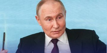 پوتین: ئەمریکا هۆکاری بەردەوامبوونی شەڕی غەززەیە