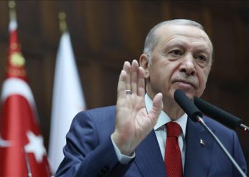 ئەردۆغان: لە بەرامبەر هەڕەشەکانی ڕژێمی زایۆنیستی لە گەڵ لوبنان دەبین