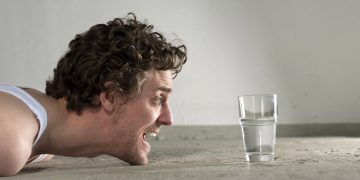 مەترسییەکانی کەمی ئاوخواردنەوە