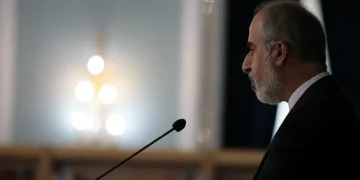 ئێران: مافی وەڵامدانەوەی بڕیارە دوژمنکارانەکەی کەنەدا بۆ خۆمان بە پارێزراو دەزانین