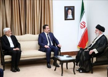 چاوپێکەوتنی سەرۆک وەزیرانی عێراق لە گەڵ ڕێبەری مەزنی شۆڕشی ئیسلامی ئێران