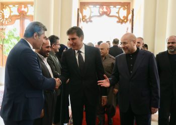 نێچیرڤان بارزانی لە گەڵ سەرۆکی پەرلەمانی ئێران کۆبووە