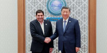 سەرپەرشتیاری سەرۆکایەتی کۆماری ئێران لە گەڵ سەرۆک کۆماری چین کۆبووە