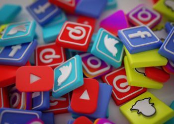 دیپلۆماسی و شەڕی دیجیتاڵی؛ شەڕی نێوان ڕژێمی زایۆنیستی و فەڵەستینییەکان لە تۆڕە کۆمەڵایەتییەکان