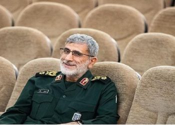 لیوا قائانی لە گەڵ فەرماندەکانی بەرەی خۆڕاگری کۆبووە