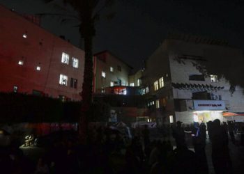 ڕژێمی زایۆنیستی نەخۆشخانەی مەعمەدانی غەززەی بۆردومان کردەوە