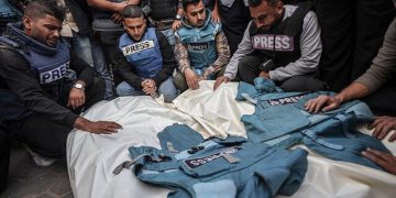 ژمارەی شەهیدە پەیامنێرەکانی غەززە گەیشتە 165 کەس