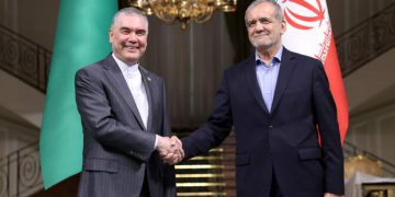 پزیشکیان: ڕێکەوتنی غازی لە گەڵ تورکمانستان، ئێران دەکاتە ناوەندی غازیی ناوچەکە