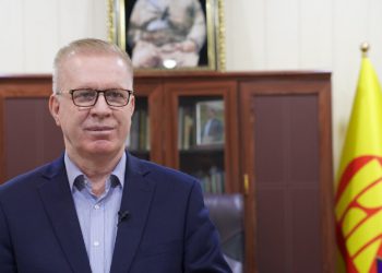ئەکرەم ساڵح: سەردانەکەی پزیشکیان بۆ هەرێمی کوردستان گرنگ و مێژووییە