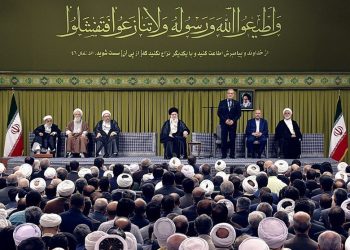 حەزرەتی ئایەتوڵڵا خامنەیی: جیهانی ئیسلام بە یەکگرتوویی دەتوانێت ڕژێمی زایۆنیستی لەناو ببات