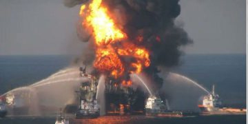 بلۆمبێرگ: ئەنساروڵڵای یەمەن بە شکستی ئەمریکا هەمووانی تووشی سەرسوڕمان کردووە