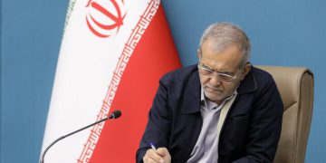 پزیشکیان: لە گەڵ ڕۆژهەڵات و ڕۆژئاوای جیهان پەیوەندیمان هەیە