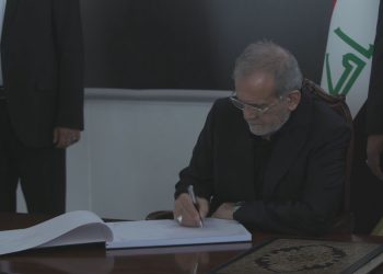 سەرۆک کۆماری ئێران لە دەفتەری یادەوەریی مەزاری جەلال تاڵەبانیدا چی نووسی؟