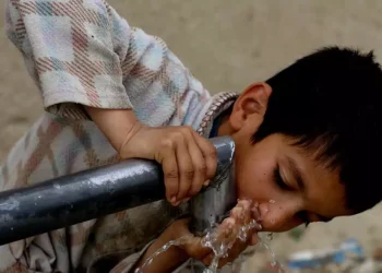 ئەو نەخۆشییانەی بە هۆی خواردنەوەی ئاوی پیسەوە درووست دەبن