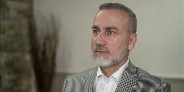 جەمال کۆچەر: هیوایەک هەیە هەرێم و بەغدا بگەنە ڕێکەوتنی کۆتایی