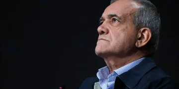 پزیشکیان: جیهان ئەوە لەبیر ناکات کە فەرمانی تیرۆرکردنی سەید حەسەن نەسروڵڵا لە نیۆیۆرکەوە دەرچووە