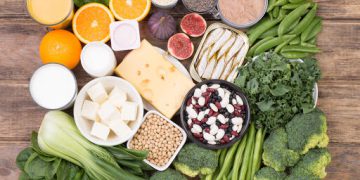 ئەو خۆراکانەی بە سەرچاوەی کالسیۆم بۆ ژنانی دووگیان دادەنرێن