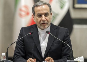 عێراقچی: سێ دوورگەکە هەمیشە وەک بەشێک لە خاکی ئێران دەمێننەوە