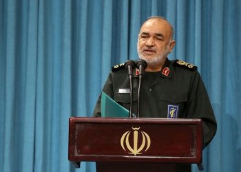 فەرماندەی سوپای پاسداران: هێرشە مووشەکییەکە تەنیا هۆشدارییەک بووە