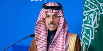 سعوودیە: پەیوەندییەکانی ڕیاز و تەل ئەبیب ئاسایی نابێتەوە