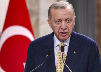 ئەردۆغان: نتانیاهۆش وەک هیتلەر ڕادەگیرێت