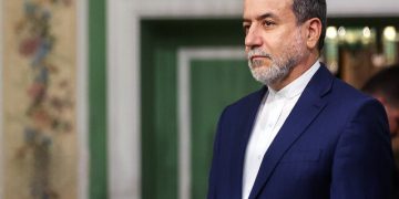 عێراقچی: چەند دەستپێشخەرییەک بۆ ئاگربەستی غەززە و لوبنان هەیە