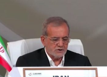 پزیشکیان: پێشێلکارانی مافی مرۆڤ دەبێت بزانن کە خۆڕاگری دارێکی بەرهەمدارە و لە ناو ناچێت