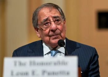 سەرۆکی پێشووی سی ئای ئەی: ئیسرائیل هێرش بکات ئێران وەڵام دەداتەوە