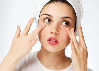 چەند میوەیەک کە ڕۆڵی خاوێنکردنەوەی پێست دەگێڕن