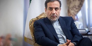 عێراقچی سەردانی عێراق دەکات