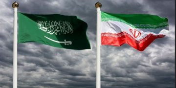 شاندێکی باڵای سەربازی سعوودیە سەردانی ئێران دەکات