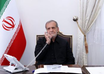 پزیشکیان و بن سەلمان جەختیان لە سەر پەرەپێدانی پەیوەندییەکانی نێوان ئێران و سعوودیە کردەوە