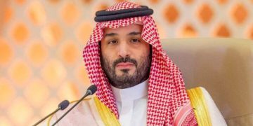بن سەلمان: دەسدرێژی ئیسرائیل بۆ سەر لوبنان و ئێران ئیدانە دەکەین