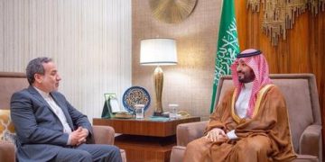 بلۆمبێرگ: سعوودیە پێشنیاری هاوکاری بازرگانیی بە ئێران داوە